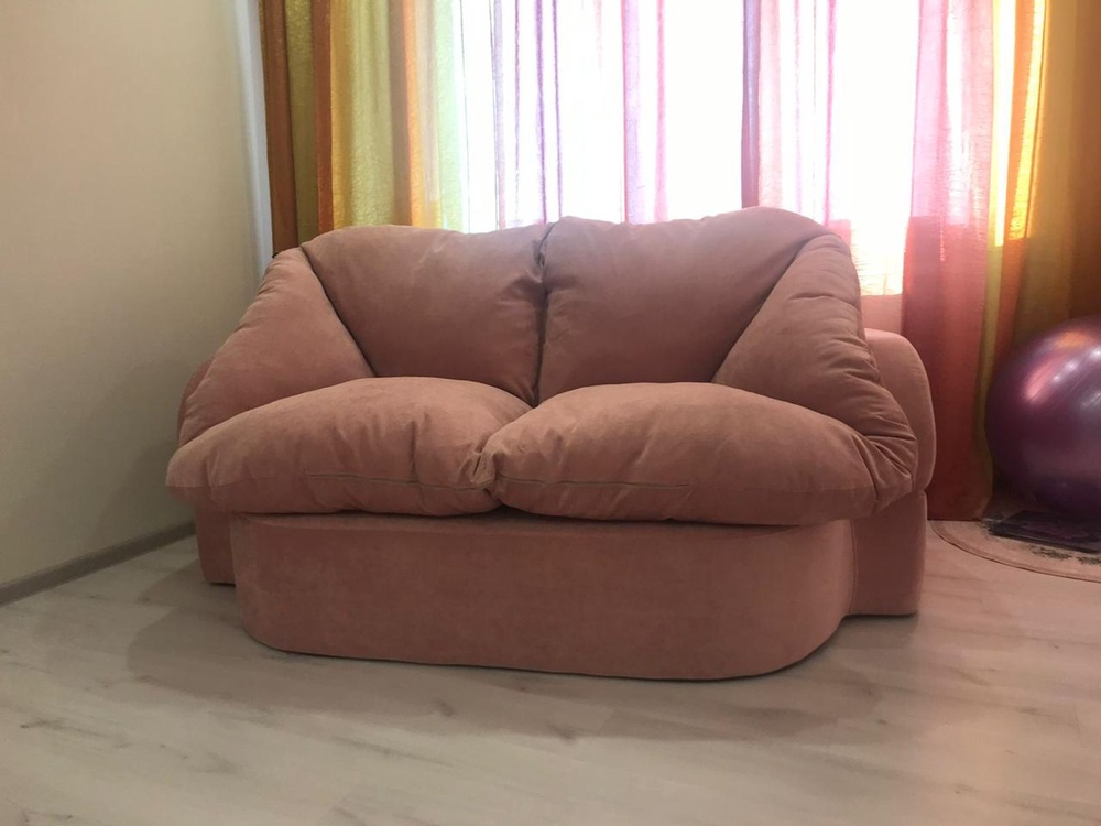 Диван Мартита